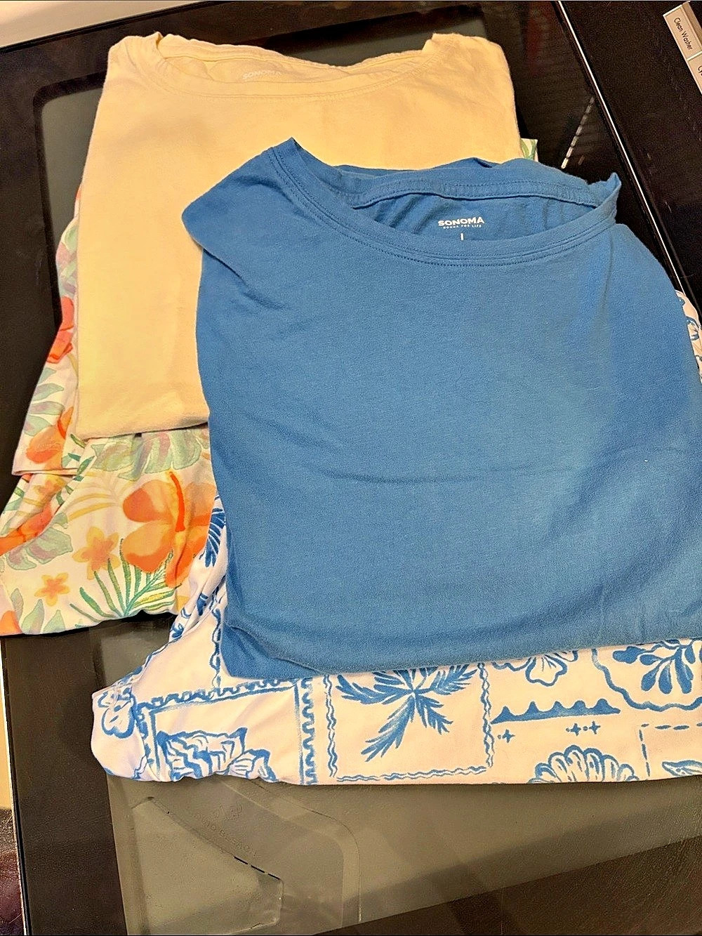 SONOMA women’s pjs Short Sleeve Tee and long pants in Blue and yellow Like New s